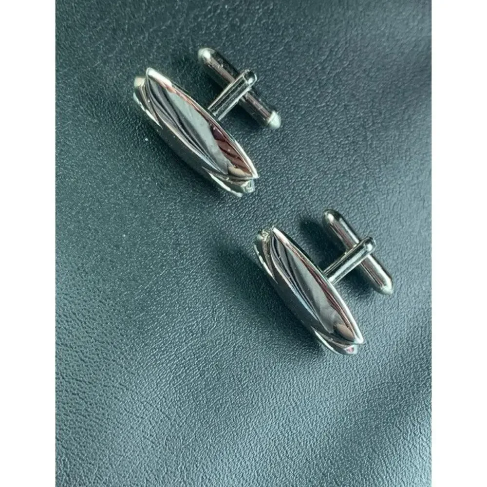 Vintage Swank Shiny Silver Tone Cuff Links‎ Signed